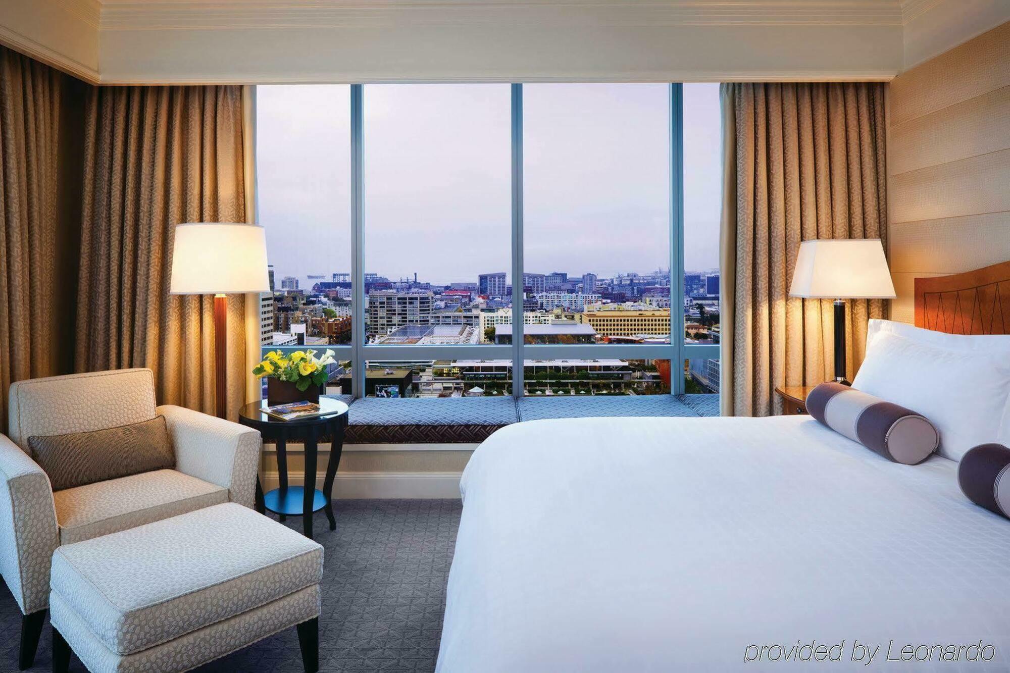 Four Seasons Hotel Сан-Франциско Экстерьер фото